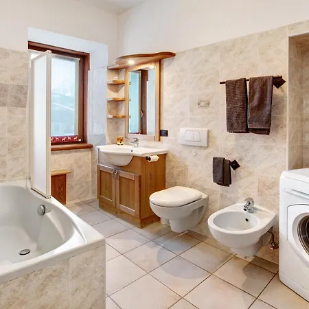 Apartment Premesan 5 *