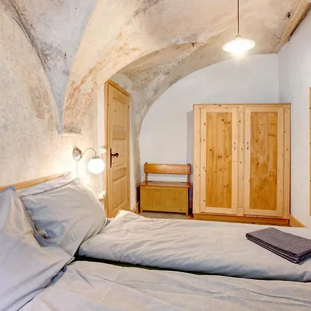 Apartment Premesan 5 *