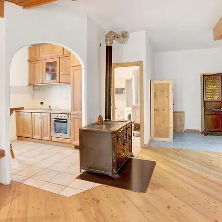 Appartamento Premesan 5 *